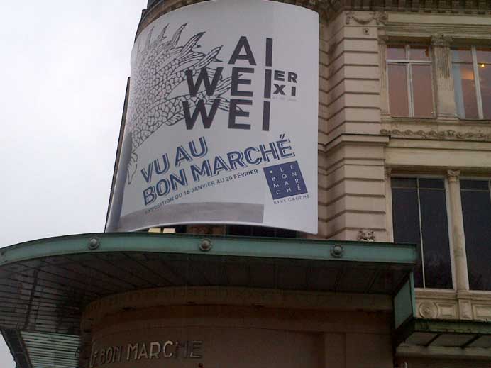 photo © Michel Nau - Ai weiwei  - Bon Marché Paris