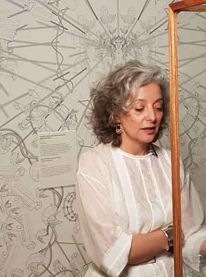 Judith Benhamou-Huet commissaire de l'exposition Ai Weiwei  Fan Tan  
20.06 12.11 2018 Mucem  Marseille  -  photo   ©   Michel Nau