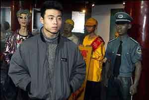 Liang Shuo 梁碩  -  portrait  -  chinesenewart