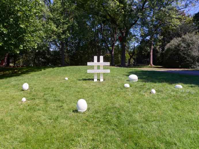 Guan Xiao 关小 -  Skulpturenpark  Cologne  -  2020