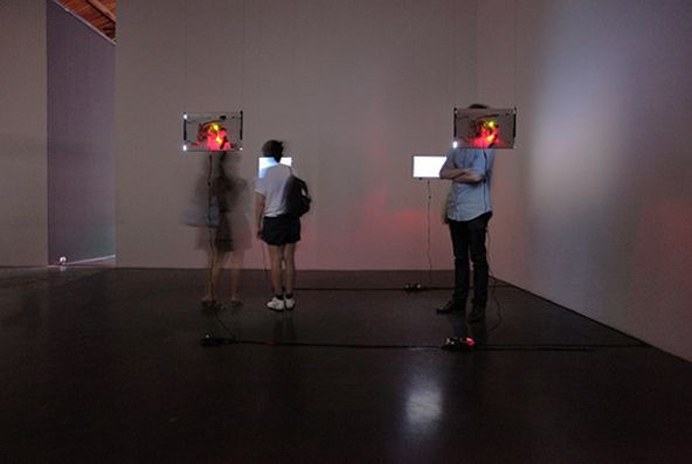 Hu Xiaoyuan 胡晓媛