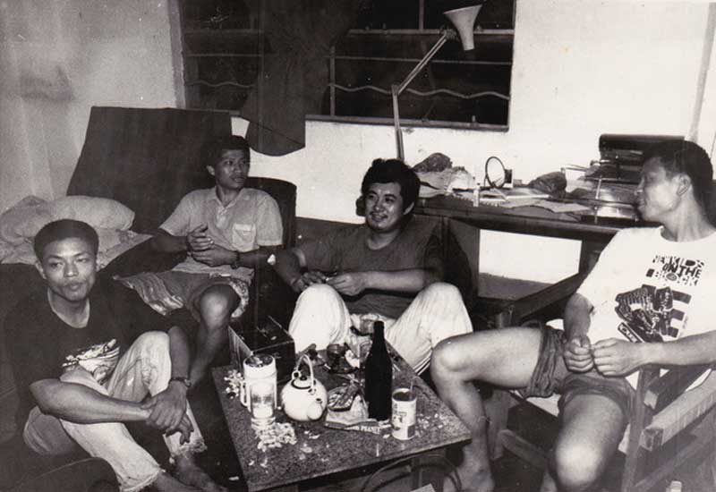  Big Tail Elephant  portrait - chinesenewart