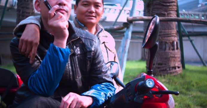 Shen Xin 沈莘 - The Gay Critic