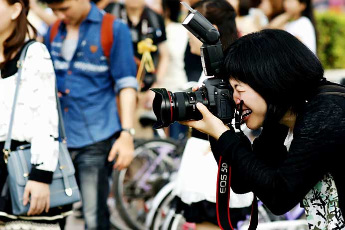 Yi-Ping Pong  彭怡平