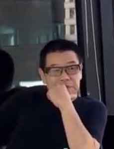 Ming Fay  费明杰  -  portrait  -  chinesenewart