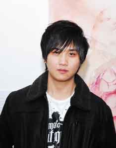 Zhang Hao  张昊  -  portrait  -  chinesenewart