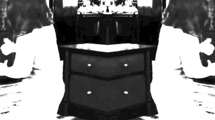  Angela Su ???  -  Rosy has a spinning twin  -  Single channel video  2017  