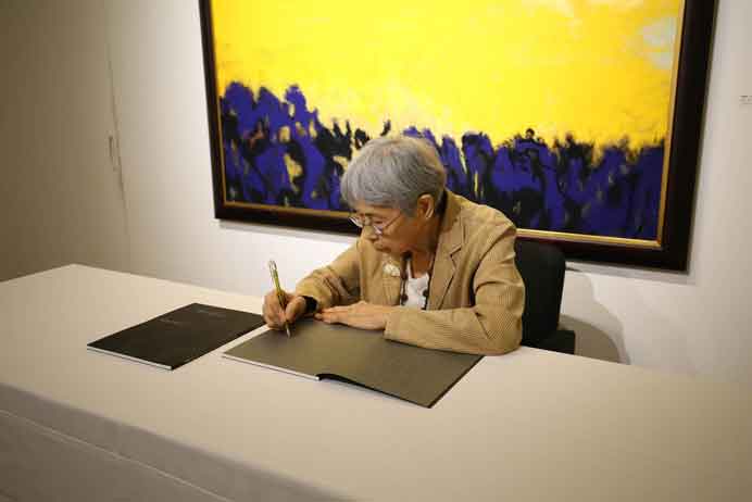 Chung-Chuan Cheng  郑琼娟  -  portrait  -  chinesenewart