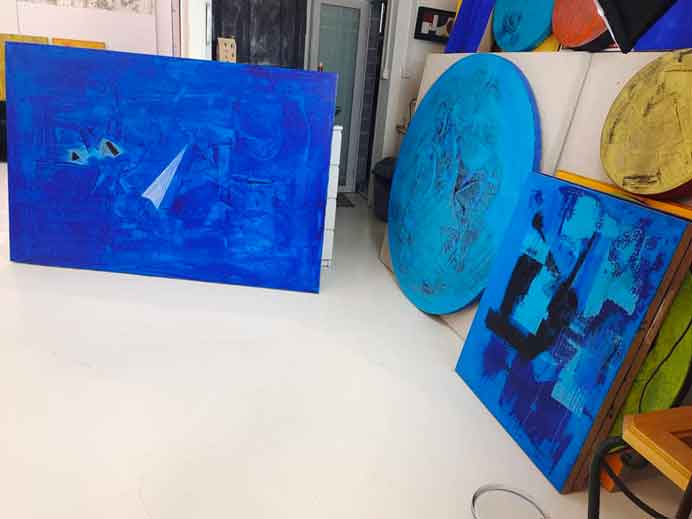 Feng Ling  枫翎  -  Studio  -  02 2023 