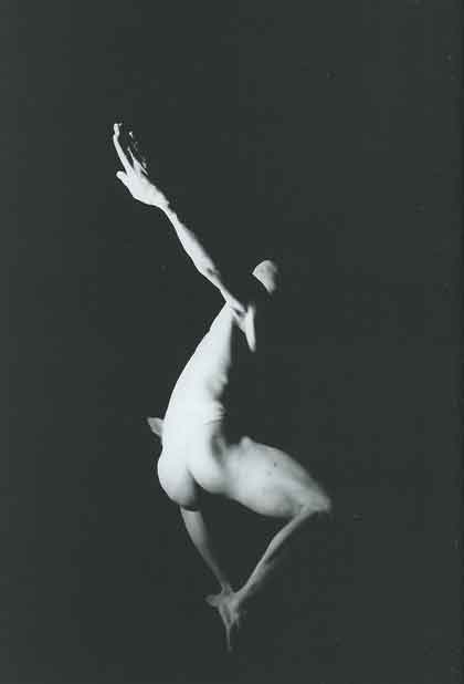 He Qin 何琴 - Body - photograph He Qin 何琴 - Body - photograph