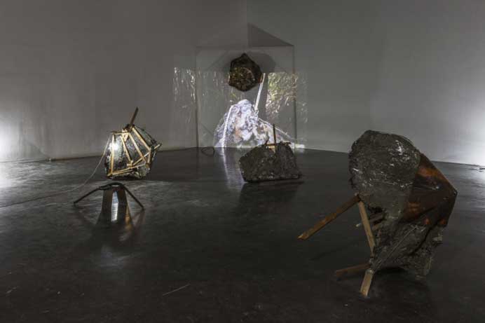 Yu Ji  于吉  - Black Mountain  