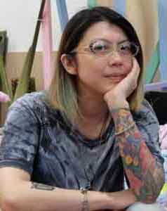 IV Chan  陈子雯  -  portrait  -  chinesenewart