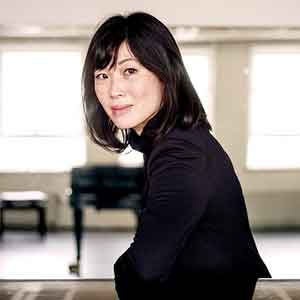 Helen Huang  黄海伦 -  portrait  -  chinesenewart