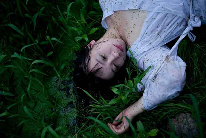 Li Xinmo  李心沫  -  Memories in Water