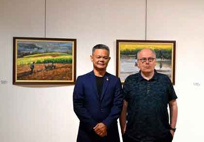 Dong Baichuan  董百川 with Christophe Comentale  - portrait  - chinesenewart