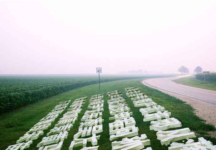 Chen Qiulin  陈秋林    -  One Hundred Chinese Names in Tofu  -  Digital picture  -  2004     