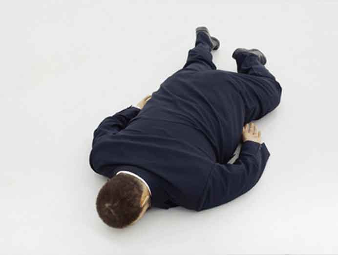 He Xiangyu 何翔宇 - Death of Mara - simulated silicone sculpture - 2011 He Xiangyu 何翔宇 - - Death of Mara - simulated silicone sculpture - 2011