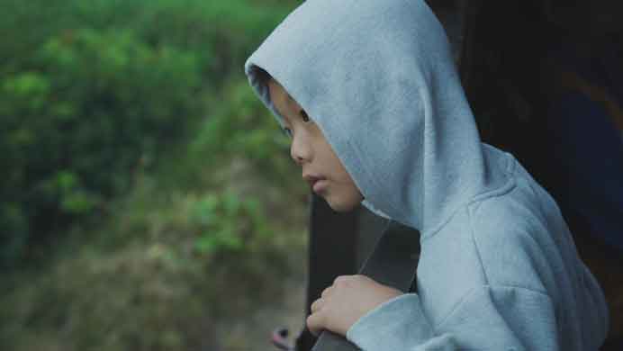 Zhang Wenxin 张文心 - film still from Daybreak - HD video with sound - 2019 Zhang Wenxin 张文心 - film still from Daybreak - HD video with sound - 2019