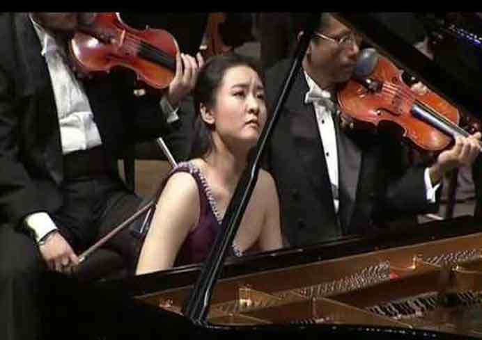 Fang Yuan 袁芳 - Rachmaninoff Piano Concerto No.1 in F sharp minor, Op.1 (1/2) Shenzhen Symphony Orchestra Fang Yuan 袁芳 - Rachmaninoff Piano Concerto No.1 in F sharp minor, Op.1 (1/2) Shenzhen Symphony Orchestra