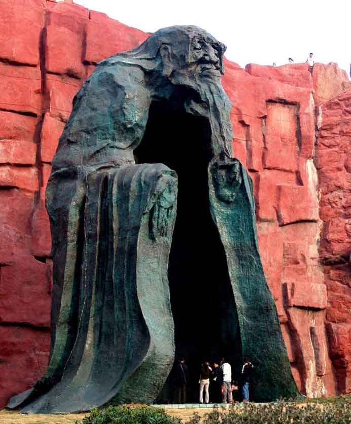 Wu Weishan 吴为山 - Laozi - Huai'an, Jiangsu China - 16 meters high bronze Wu Weishan 吴为山 - Laozi - Huai'an, Jiangsu China - 16 meters high bronze