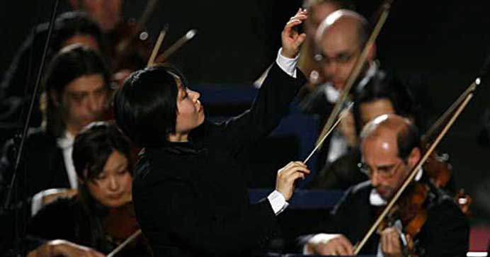 Xian Zhang 张弦 - Conductor of the Melbourne Symphony Orchestra - 2020 Xian Zhang 张弦 - Conductor of the Melbourne Symphony Orchestra - 2020