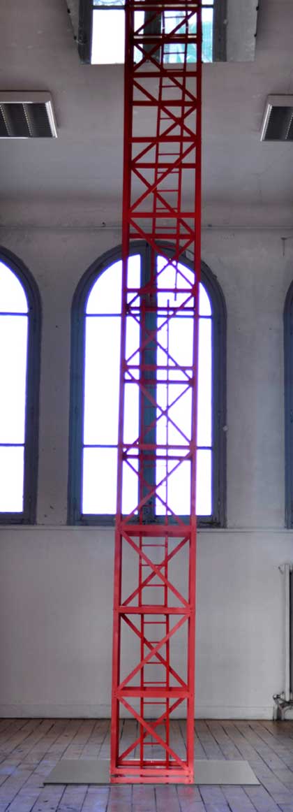 Zuo Tao  左涛 - La grue, installation